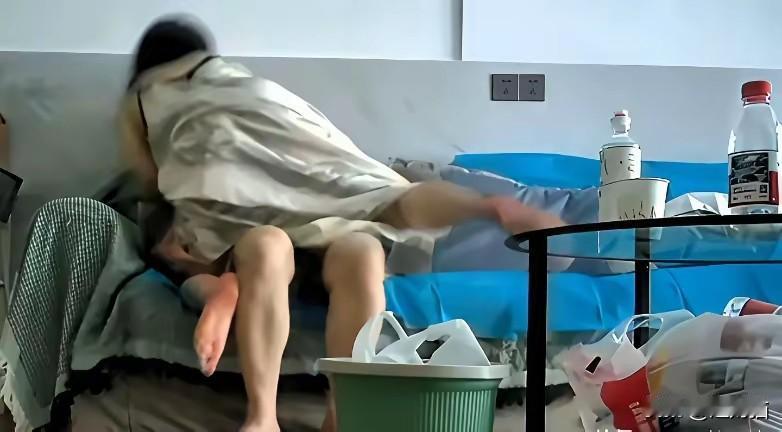 到现在还有人说曾医生是好医生，技术高超。论文发了多少，救过多少人等等。我想提醒