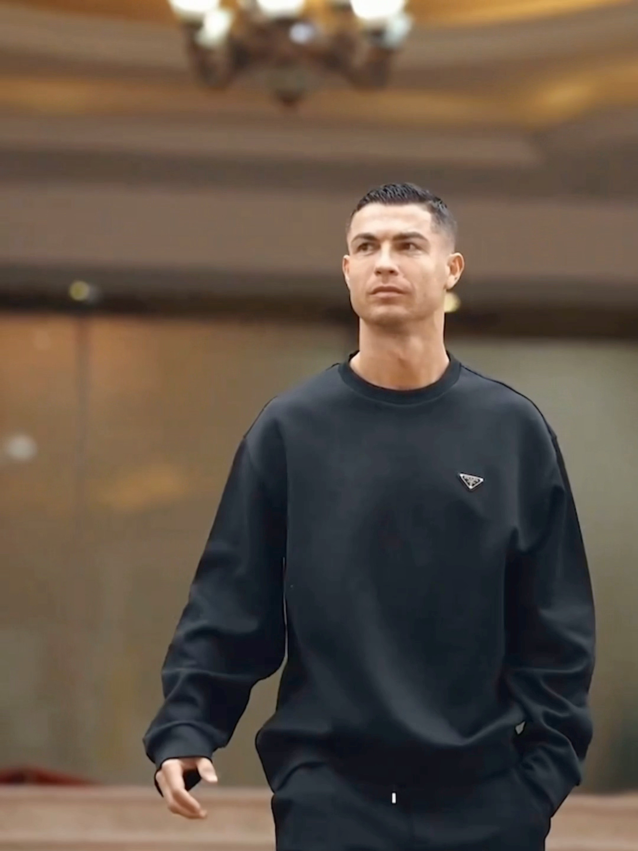 今天这身套装也是红榜ootd了哥～