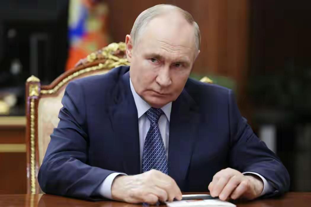 暗箭直指俄军最高层！绍伊古遇刺危机始末，俄方48小时破局藏着什么底气？“目