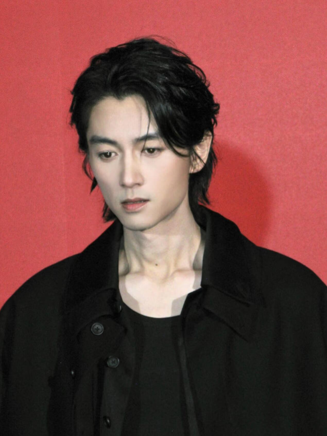 来审判一下我们85生叔叔的撕拉片陈晓还是很能打