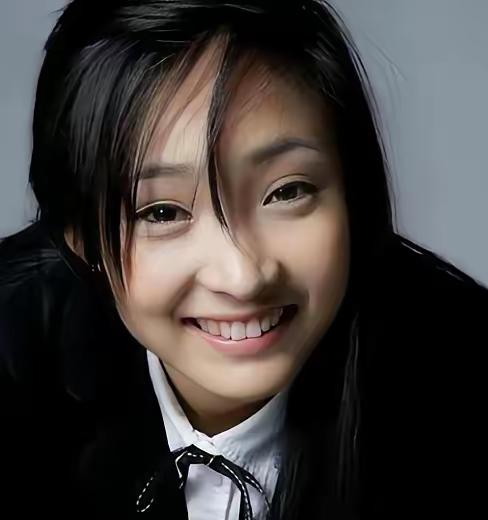 2012年，女演员白静被老公连捅3刀身亡，老公最后也自杀了，临死前，丈夫痛哭：“