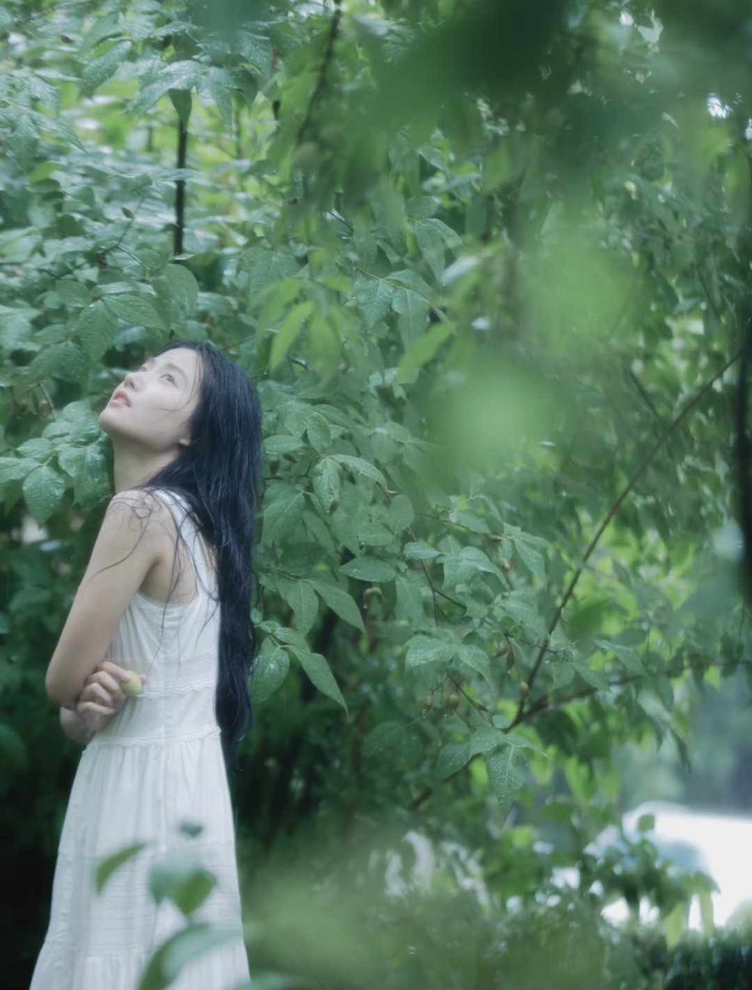 清新丨文艺卢昱晓“此刻听着雨声的白噪音”的一组美图～