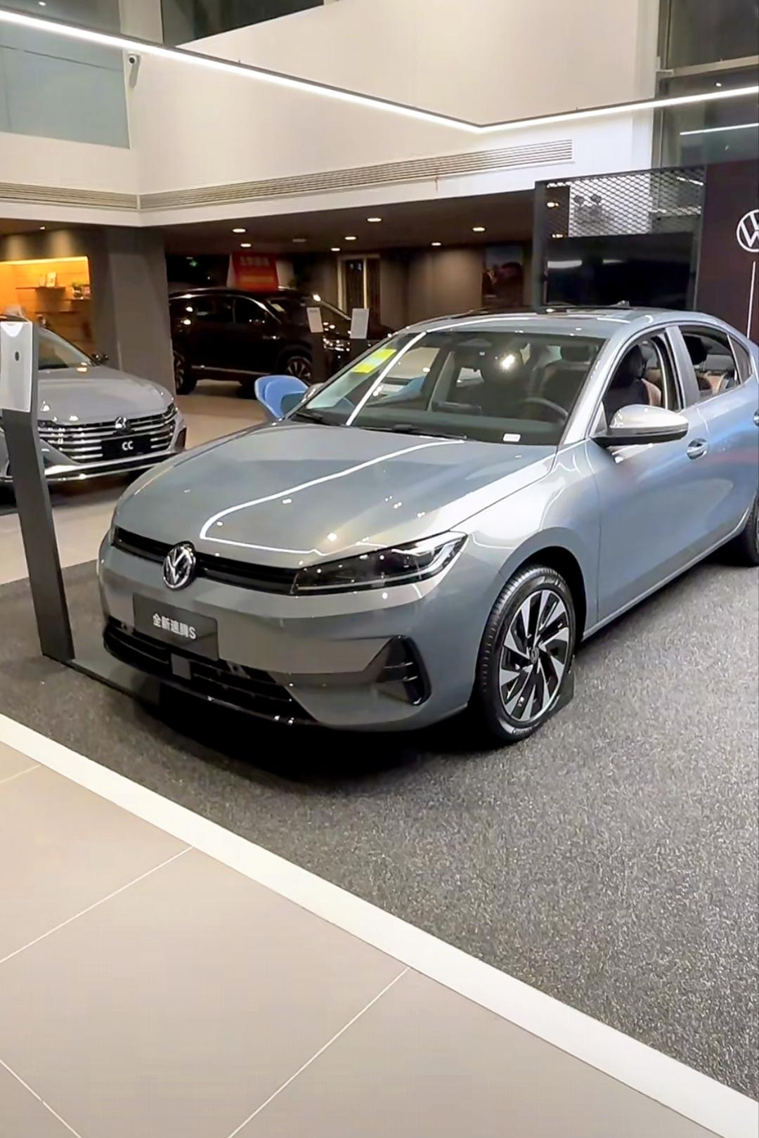 速腾S终于上市了，说实话这款车真的是为家用打造的。如果要是图个稳当，日常代步、接