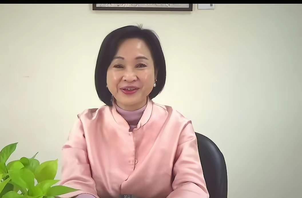 柯志恩声援韩国瑜，提到了蒋万安、江启臣、卢秀燕，甚至提到了国民党前主席朱立伦，还