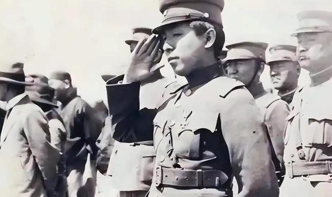如果当年张学良在东北顶住日军的进攻，关内将赢得更多的时间。九一八事变的军力对比
