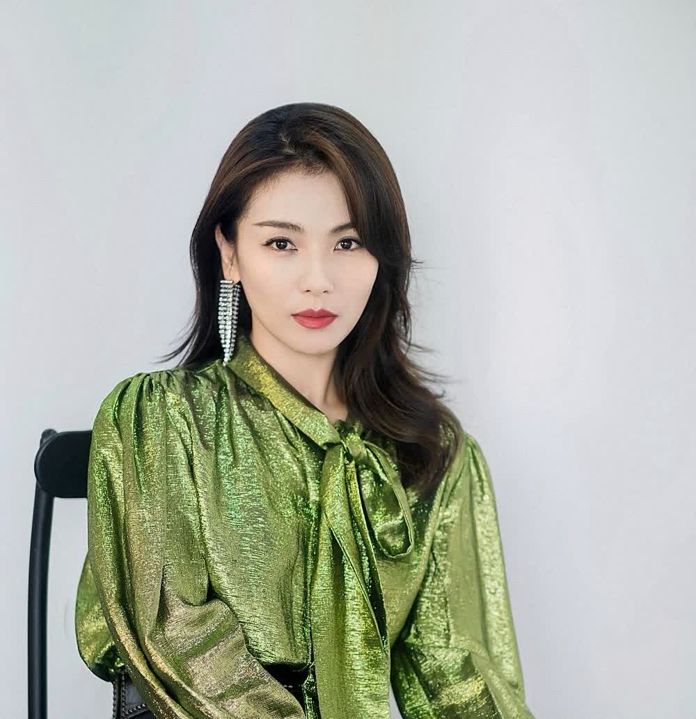 从“部队”走出来的12位女明星：一、刘涛，军龄3年二、孙俪，军龄3年