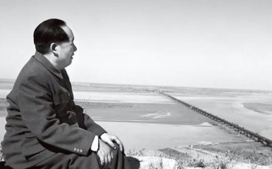 原来毛主席在1949年就想要用武力解放台湾，1949年7月份，他给周总理的信中说
