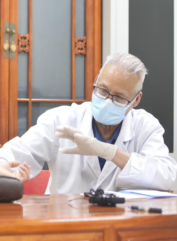 中医治疗肿瘤需要喝多久才能见效？ 中药调理是一个相对来说比较慢的过程，因为它
