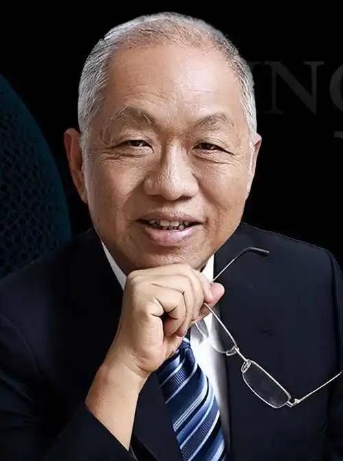 “我在清华，一分钱薪水都没拿过。不是不给，是我不要。”说这话的，是国际数学界公认