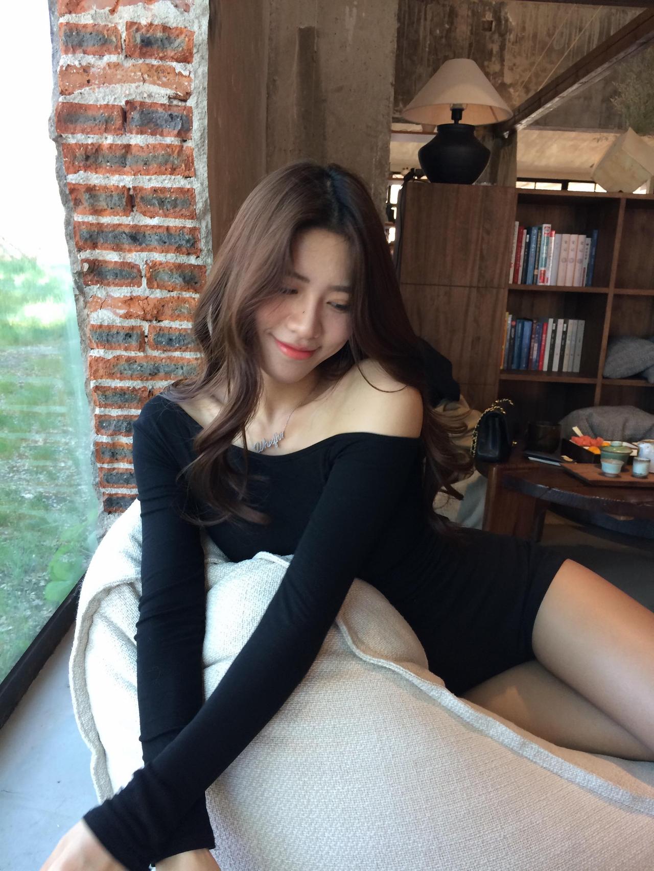 气质美美的美女穿搭分享！