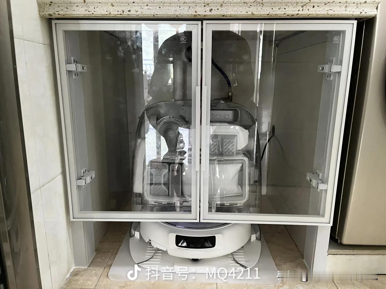 从扫地机器人，看见真实的人工智能提起人工智能，很多人会觉得遥远、深奥，仿佛