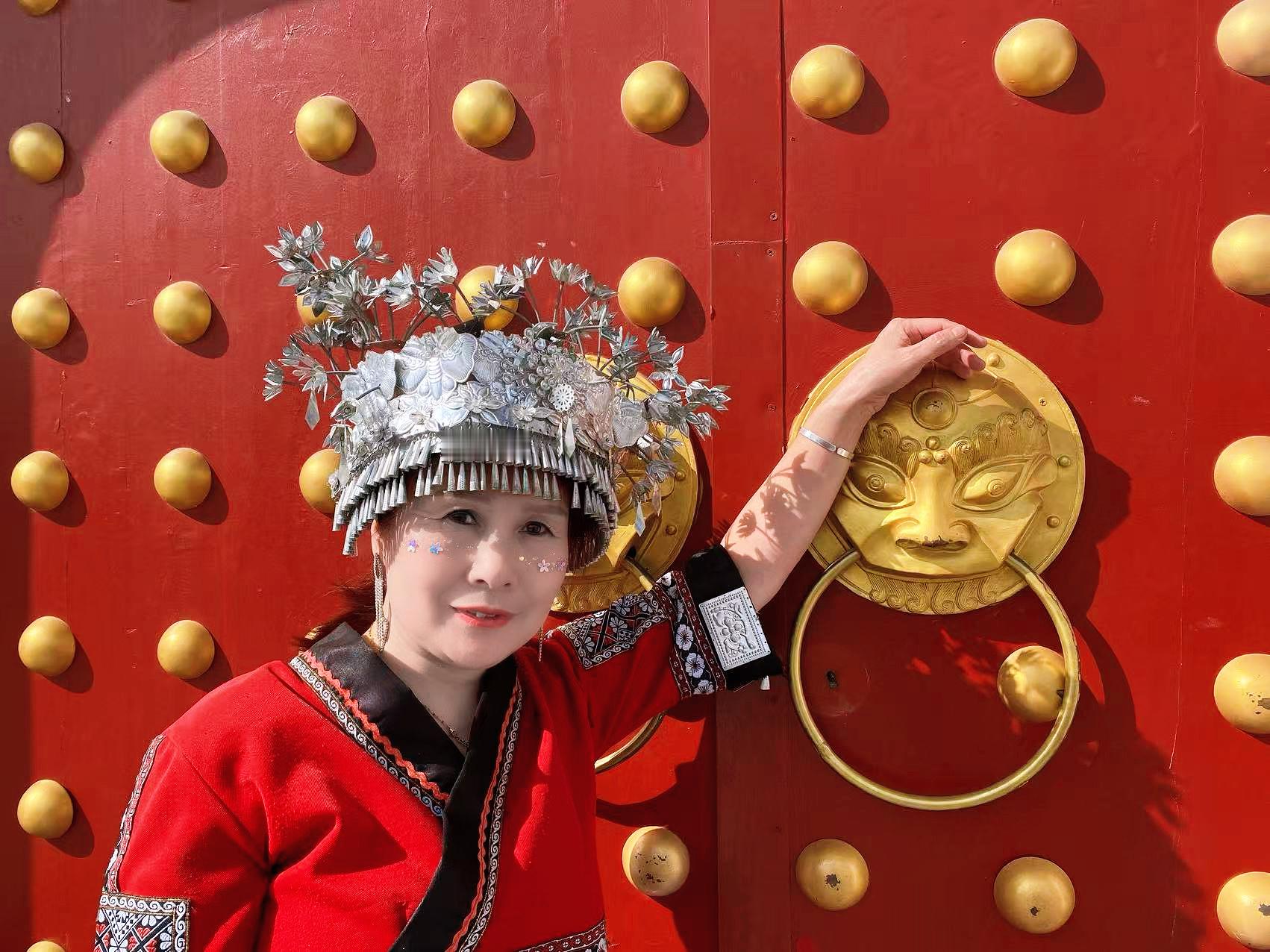 聊聊我的妈妈她是张玲玲，也是世间温柔本身，也是不惧岁月、勇敢生活的普通人，骄傲的