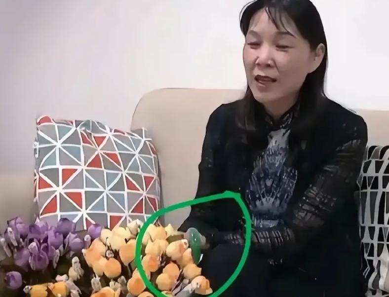 杜建英一家子傻眼了！资产冻结？不过是走流程。杜女士那边以为自己必胜却忘