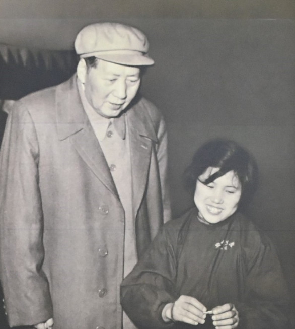1958年初，毛主席来到沈阳机床开关厂视察，可工人们却态度冷漠，几乎全程都没人抬