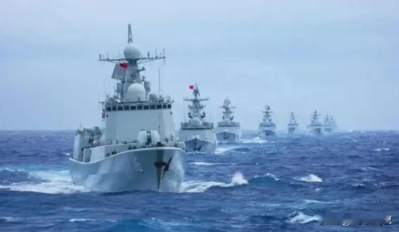 美国看着强，但要真打起来，跟俄罗斯干，没那么简单。首先，俄罗斯核弹多，全球最多，