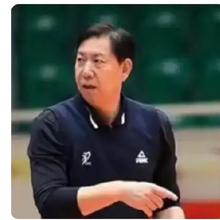 为王姥爷点赞今天在网上看到一则消息，说王宝泉第三次复出，执掌天津女排