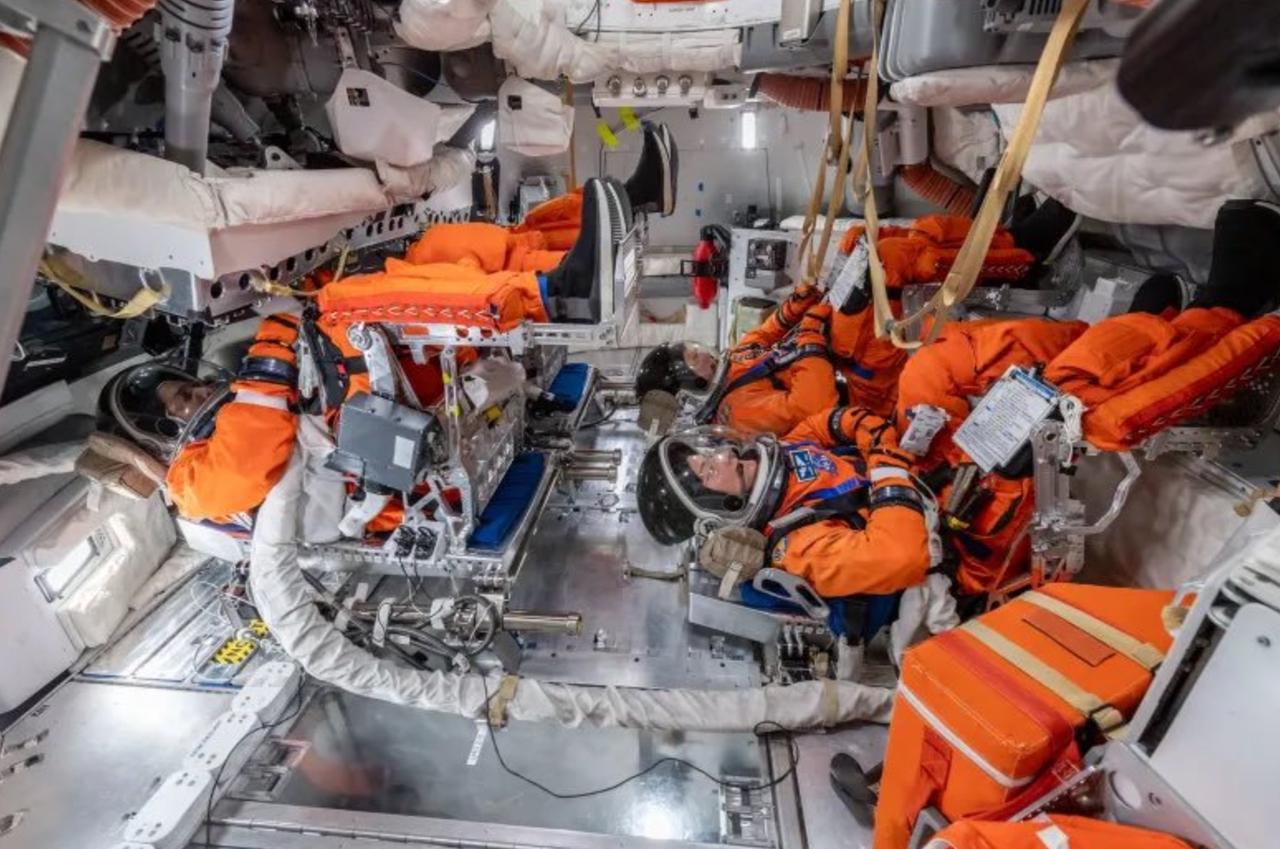 有意思了，有意思了，感觉阿耳忒弥斯2号后续还会出现一些状况。火箭发射51分钟