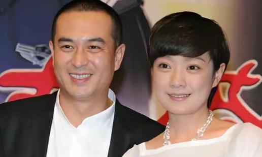一次，主持人问王海燕："张嘉益拍亲密戏，你会吃醋吗？"王海燕脱口而出："我有时