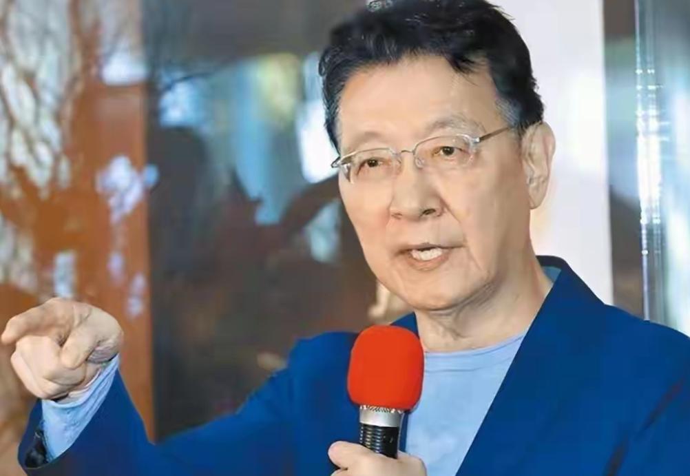 赵少康受了刺激,在节目中喊话说:国民党的事情自己会处理,不需要北京,不需要国台办