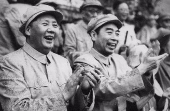 毛主席与周总理长达半个世纪的深厚情谊有多真挚？一句平实温情的话语见证两人友情1