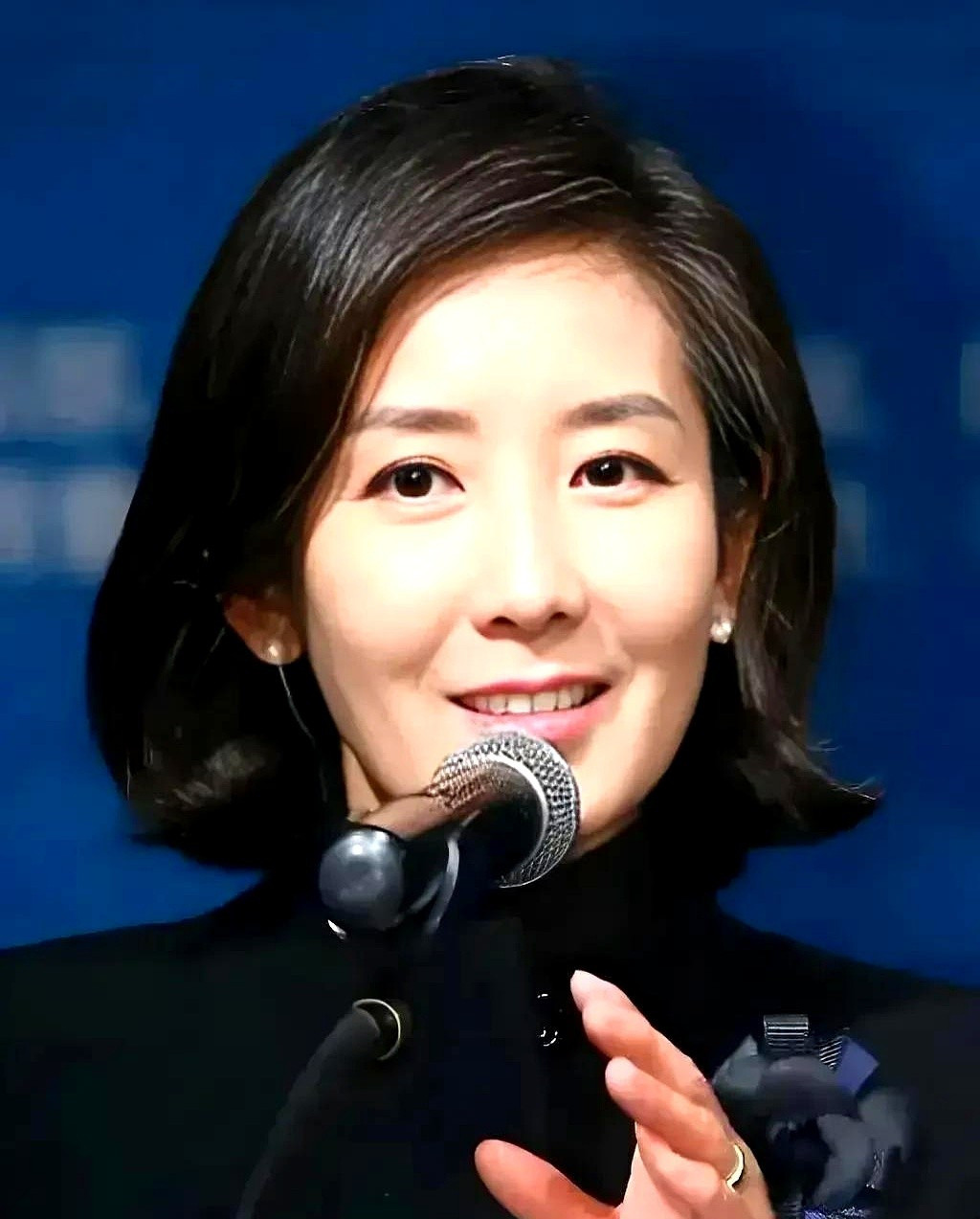 韩国罗卿瑗或将成为下任总统不敢相信！韩国政坛要变天了？罗