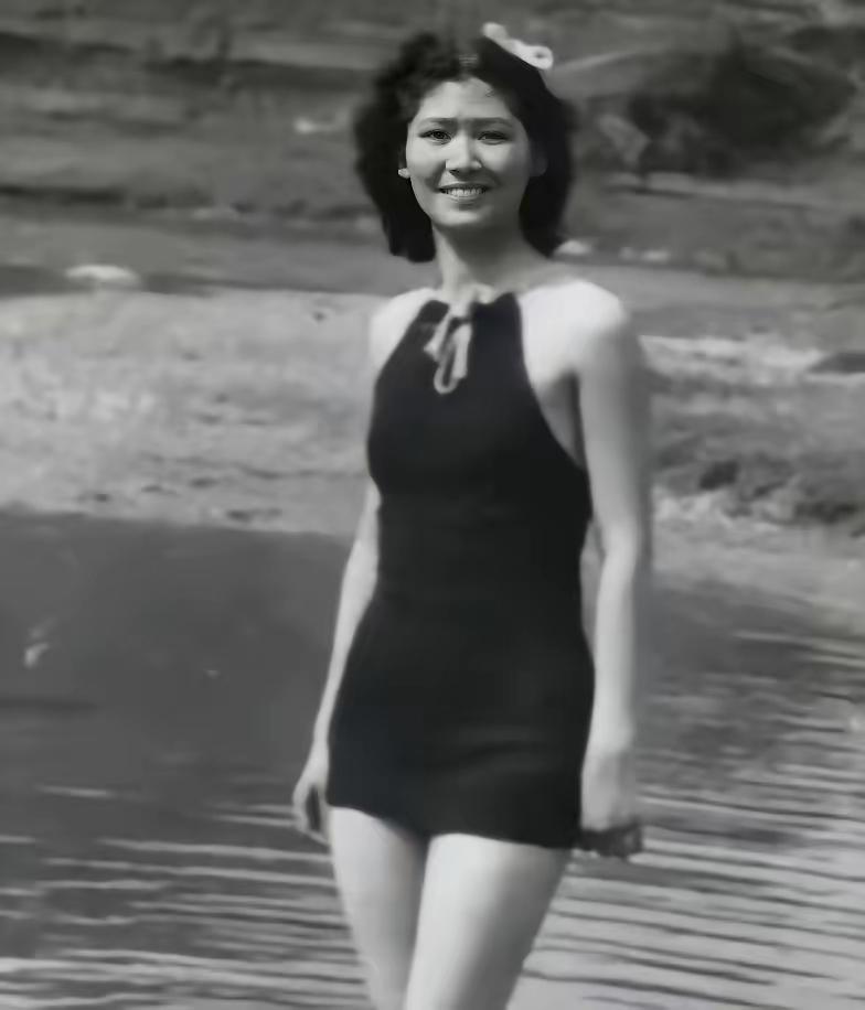 1914年的冬天特别冷，31岁的阎锡山当时已是一方势力，娶了14岁的少女许兰森进