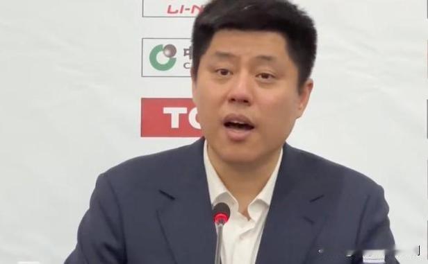 潘江：输两场不是坏事，心态调整是关键12月29日，山西队主帅潘江在赛后采访中