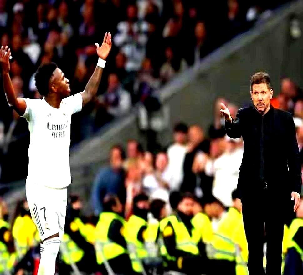 西甲这局棋，越来越有意思了！马竞联赛争冠基本没戏，西蒙尼索性不装了。刚跟皇马