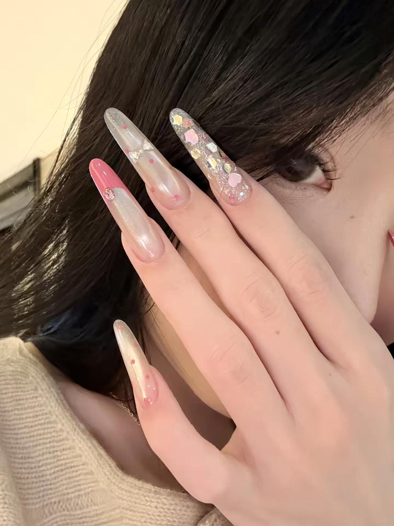 美甲届有自己的QQ莓莓