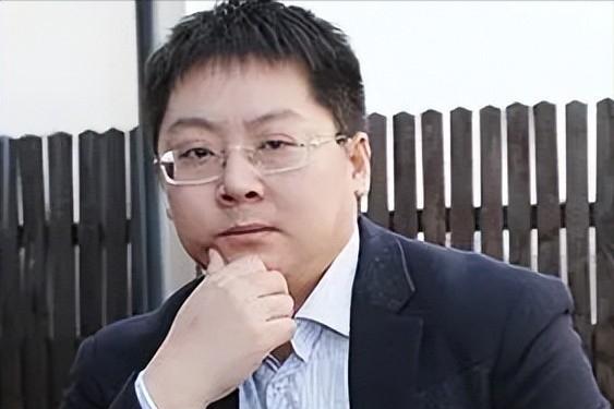 从国内卷走700亿，组建私人武装，“e租宝”暴雷10年后再传新消息。十年前那个