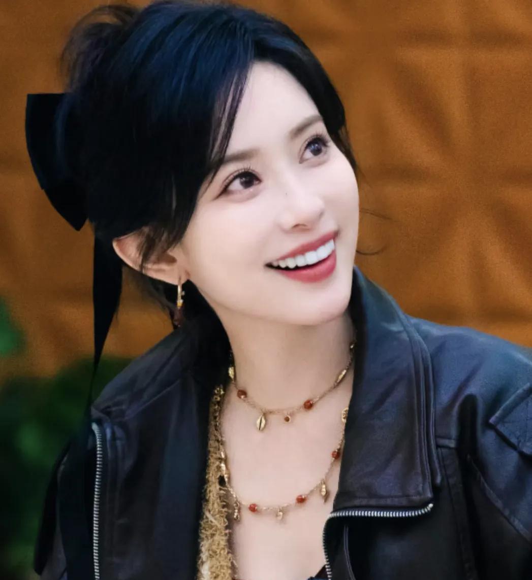 孟子义后悔极了她不是后悔参加了跑男综艺也不是后悔答应出演《百花杀》，而是后悔