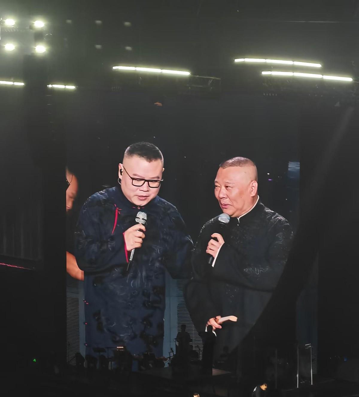 郭德纲力挺岳云鹏开演唱会，这背后原因，比你想象的更现实！不是因为岳云鹏唱得有多