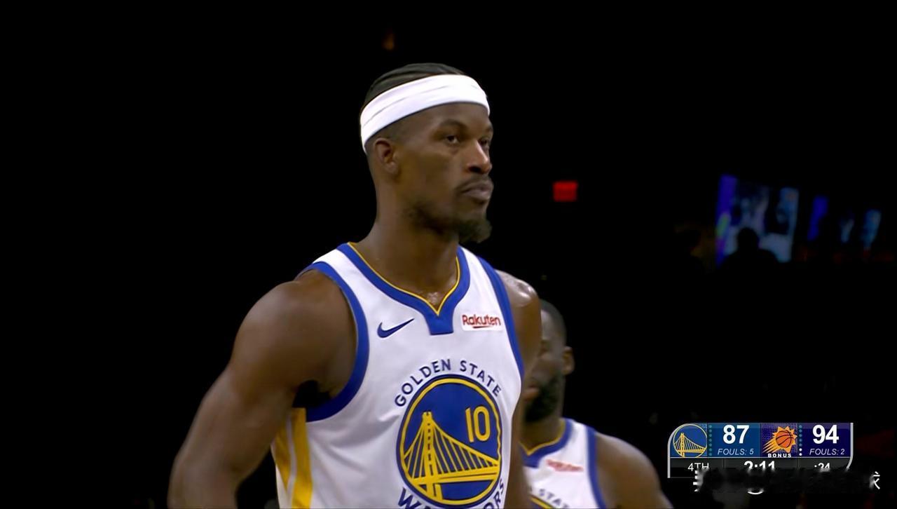 勇士超级球星巴特勒真是被库里给坑惨了！在今天勇士客场以98：99惜败于太阳的比赛