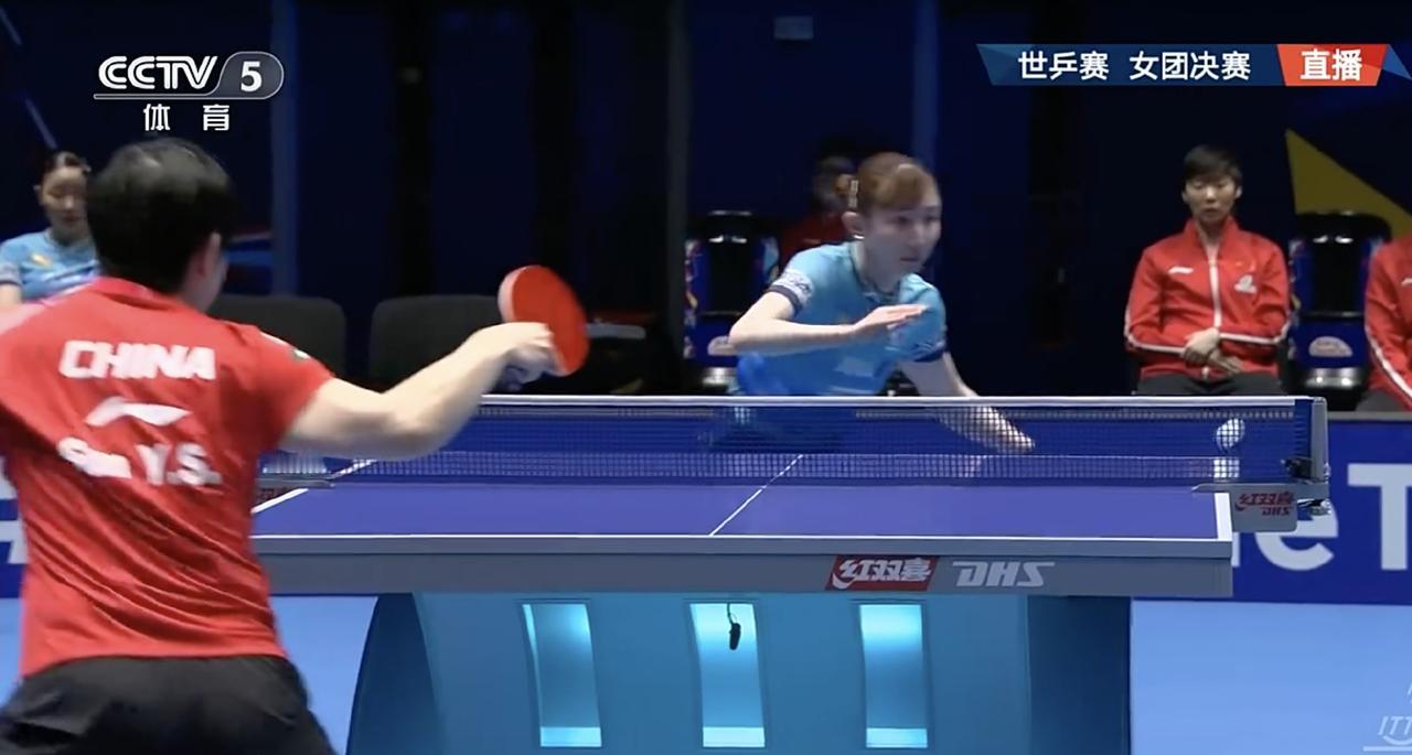 3-0击败早田希娜！3-0横扫张本美和！孙颖莎独得2分，显示了无可撼动的强大