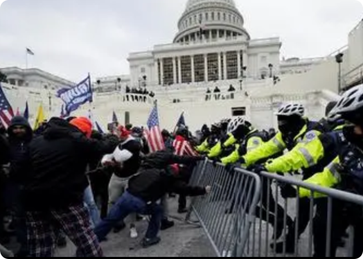 美国为何衰落得这么快？这么说吧，美国已经具备了所有亡国特征，而中国的崛起更是加速