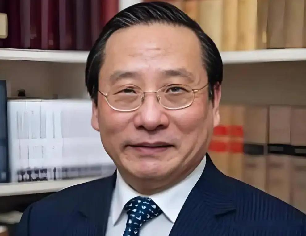 高志凯教授提醒大家：历史上无论是甲午战争，还是我们伟大的抗日战争，都是敌人先来摸