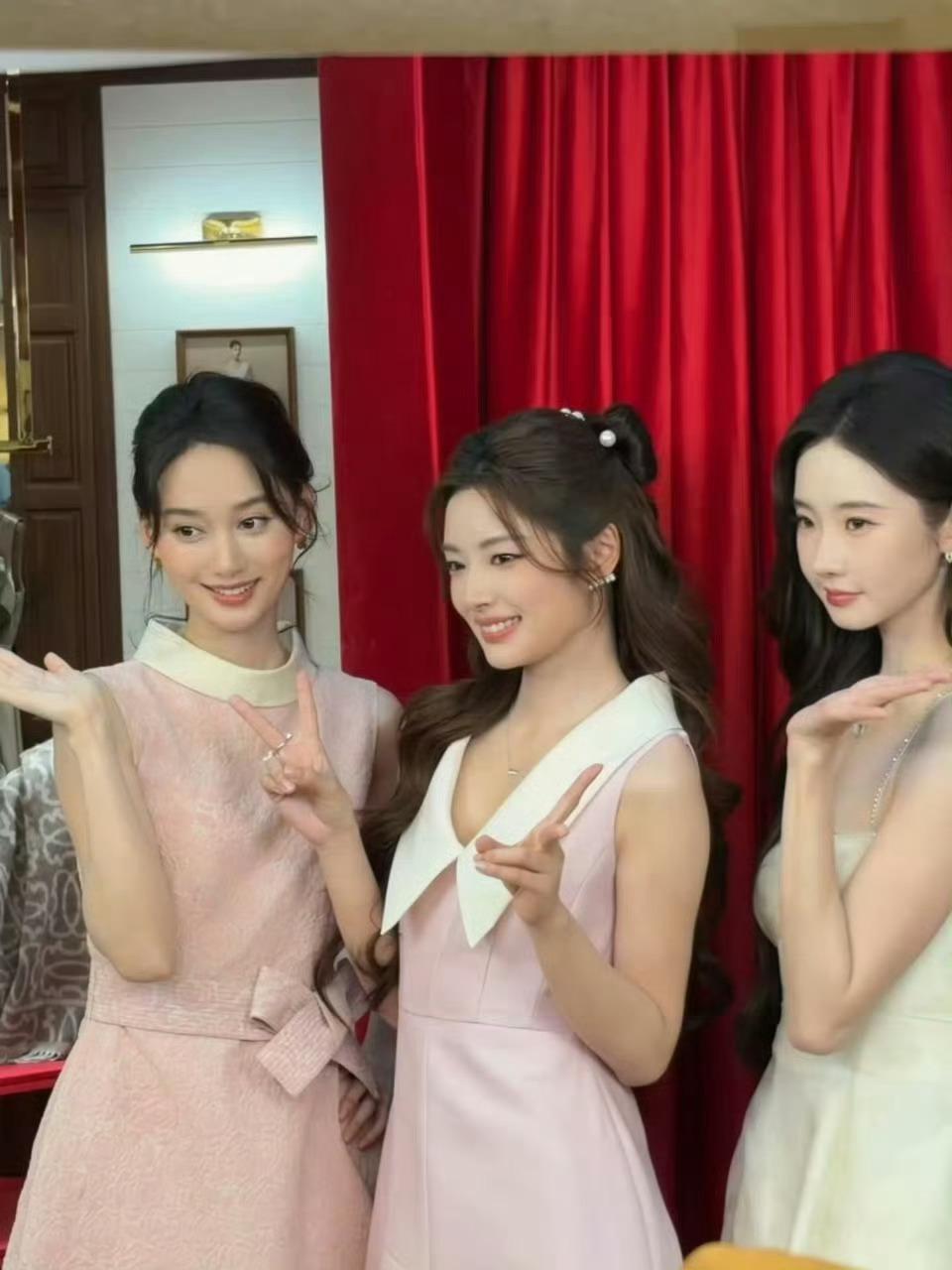 徐若晗张艺凡夏梦身高差她们仨同框就是一场视觉盛宴