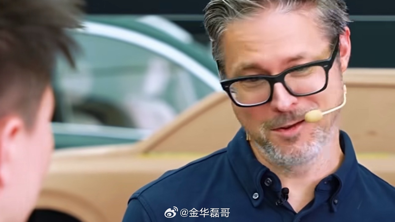 五菱晒了前奔驰设计师原来老祖宗留下的不只是文化，更是顶级设计语言。越了解