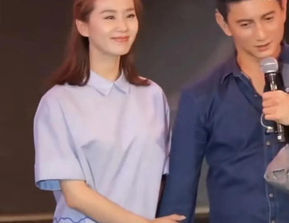 吴奇隆刘诗诗，连夜冲上热搜！25年520的深夜，本该是甜蜜告白的时刻，可就在