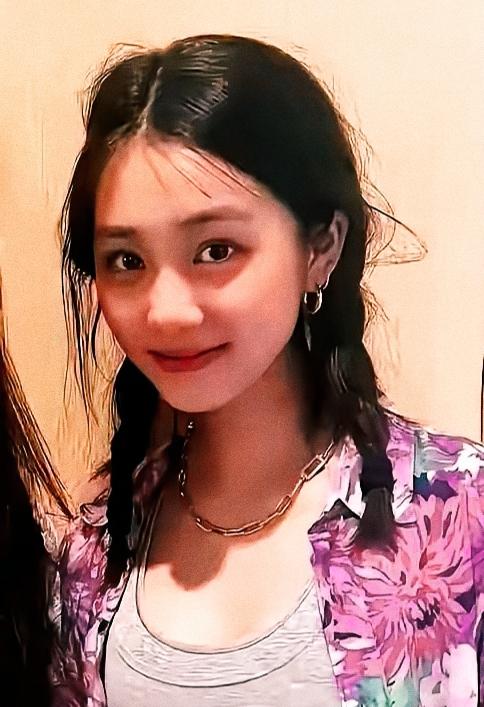 最近黄磊一家又上热搜，这次不是因为厨艺或综艺，而是女儿黄多多在纽约读书卷入“三通