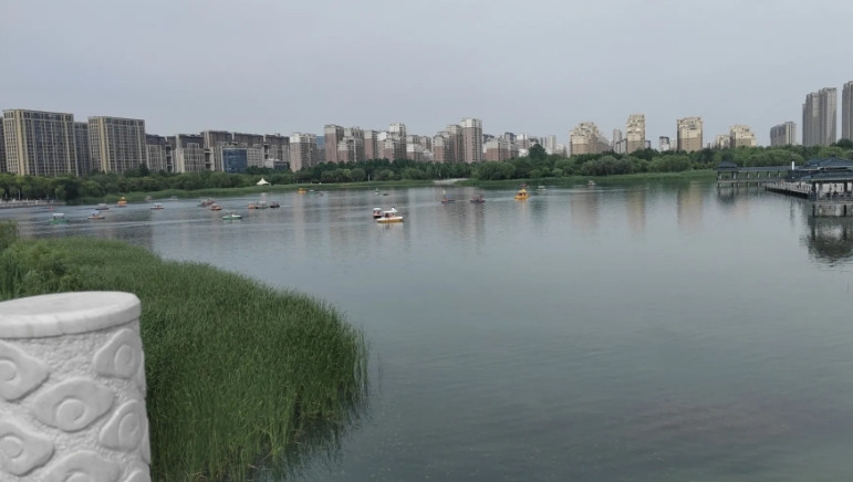 什么样的女人不值钱？一:男人一来电话就立马接，一来信息就马上回。二:对一个人
