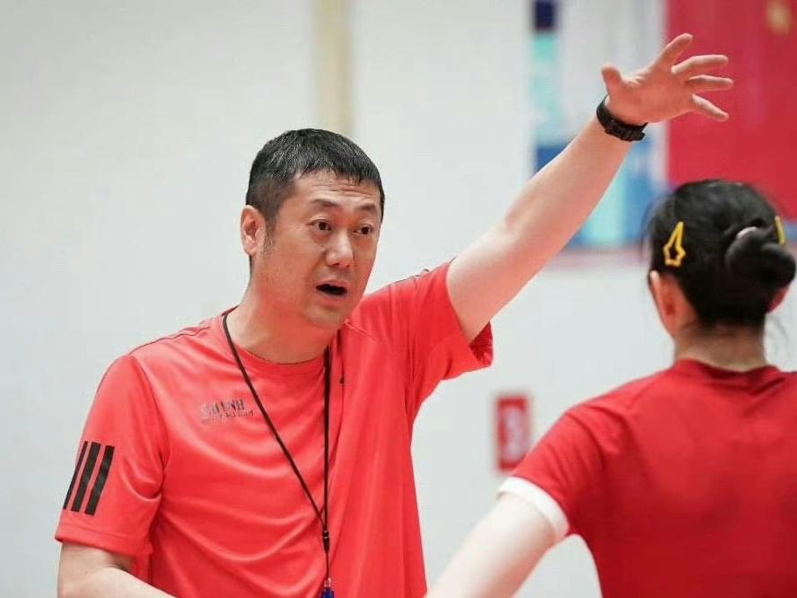 日本、意大利女排集训名单陆续公布，中国女排第二批名单遥遥无期，排管中心还在等谁？
