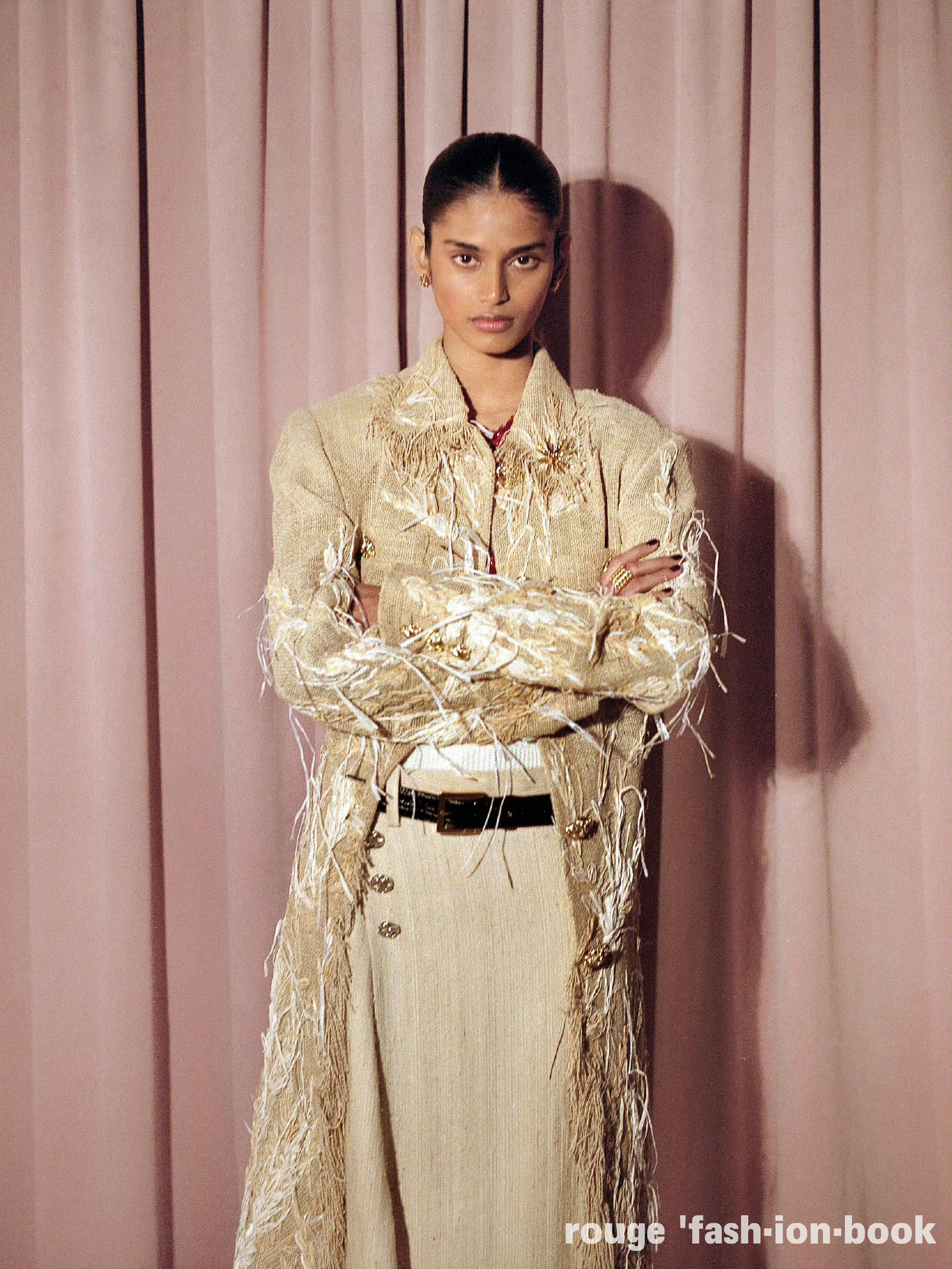 ROUGEFASHIONBOOK|ISSUE18“VOICE声音”封面C