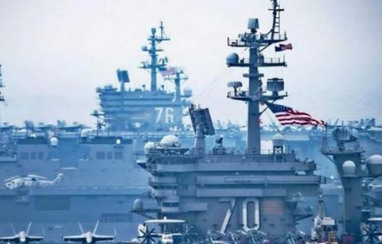 军事专家戴旭说道：“中国的军舰拦截美国军舰的时候，很多人害怕，我不知道害怕什么！