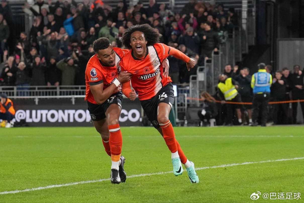 国足明天热身赛对手库拉索，大家最关注的是陈达毅，曾经的归化热门。他本人也曾表达了