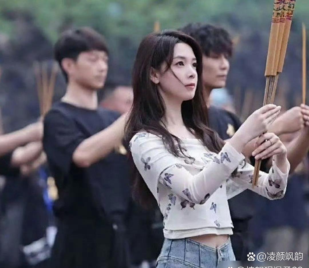 谁能看出来陈瑶已经31岁了？这也太美了。