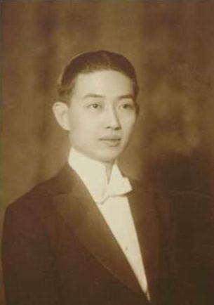 当年，杜月笙在重庆遭人绑架，绑匪开口要40万，杜月笙却说：“给你90万，剩下的钱