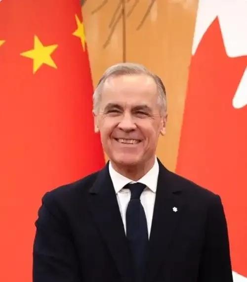 加拿大宣布了！2026年9月18日，新华社和央视新闻等多家媒体报道了一则来自