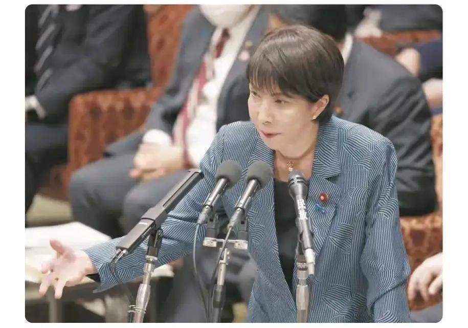 对于高市早苗的挑衅行为，我个人持支持的态度，或许我的看法不够周全，欢迎大家批评指