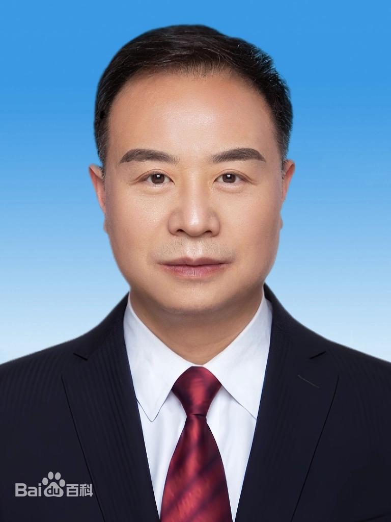 祝贺祝贺！虽然甘肃省检察院副院长也是正厅级，甘南州委书记也是正厅级，但一个是机关